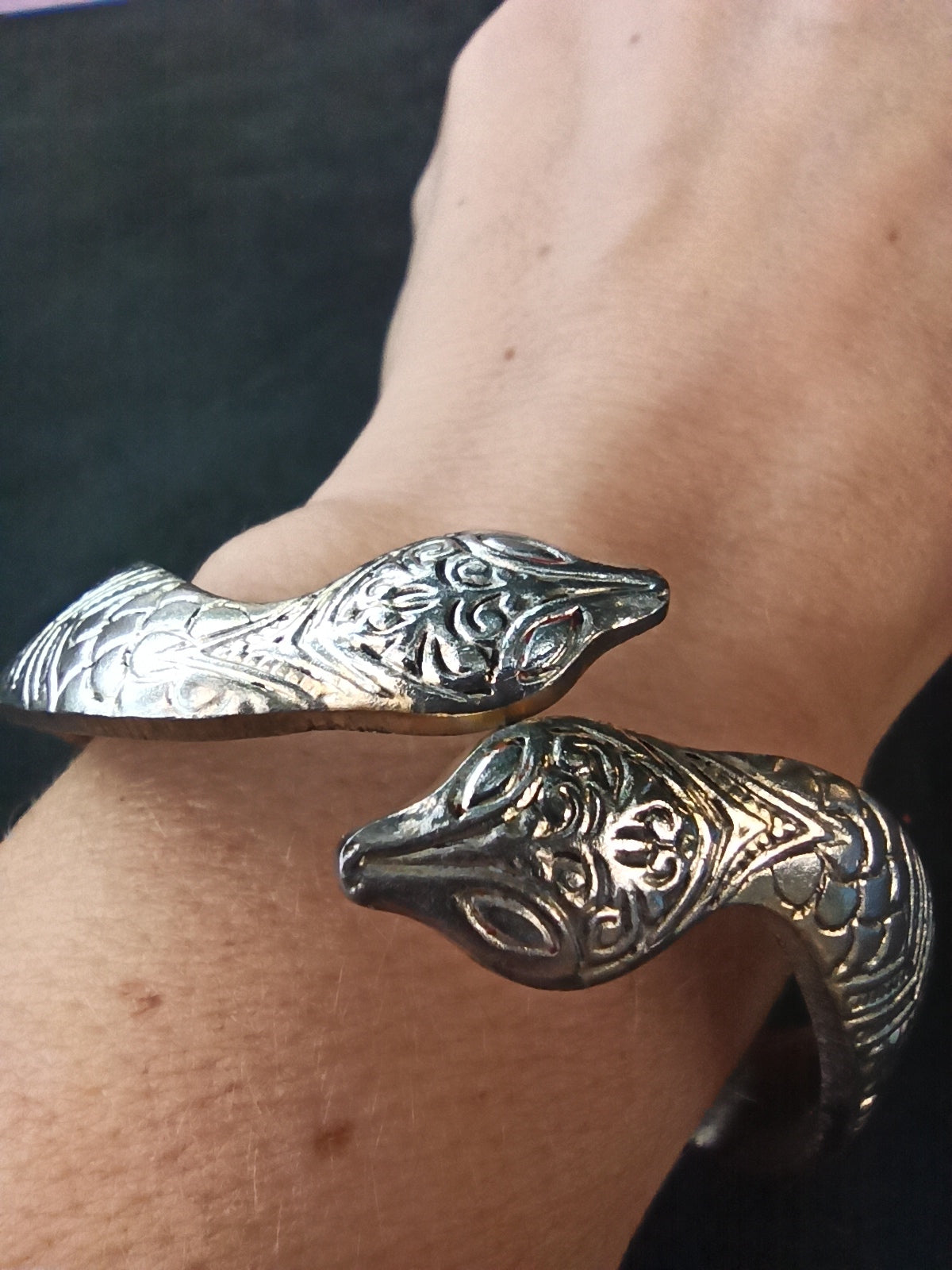 Vintage Silver-Tone Snake Head Cuff Bracelet - Sigillo del Deserto