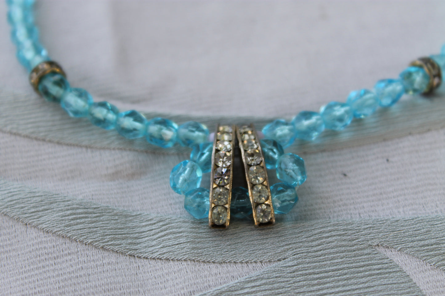 Lacrime di Sirena - Vintage silver necklace with light blue glass pearls