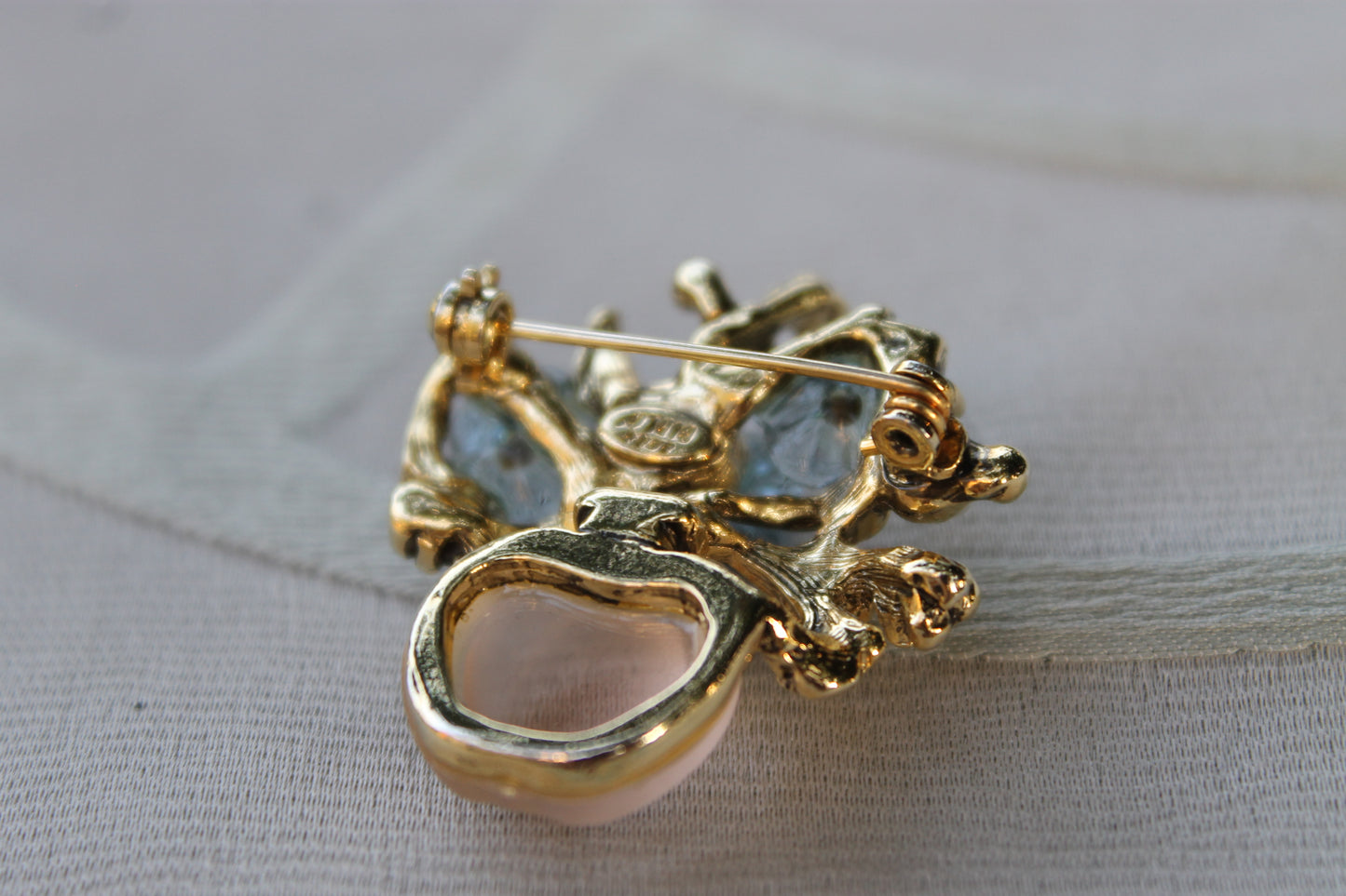 Vaso dell’Anima - Vintage brooch from the '80s with zircons and pearls