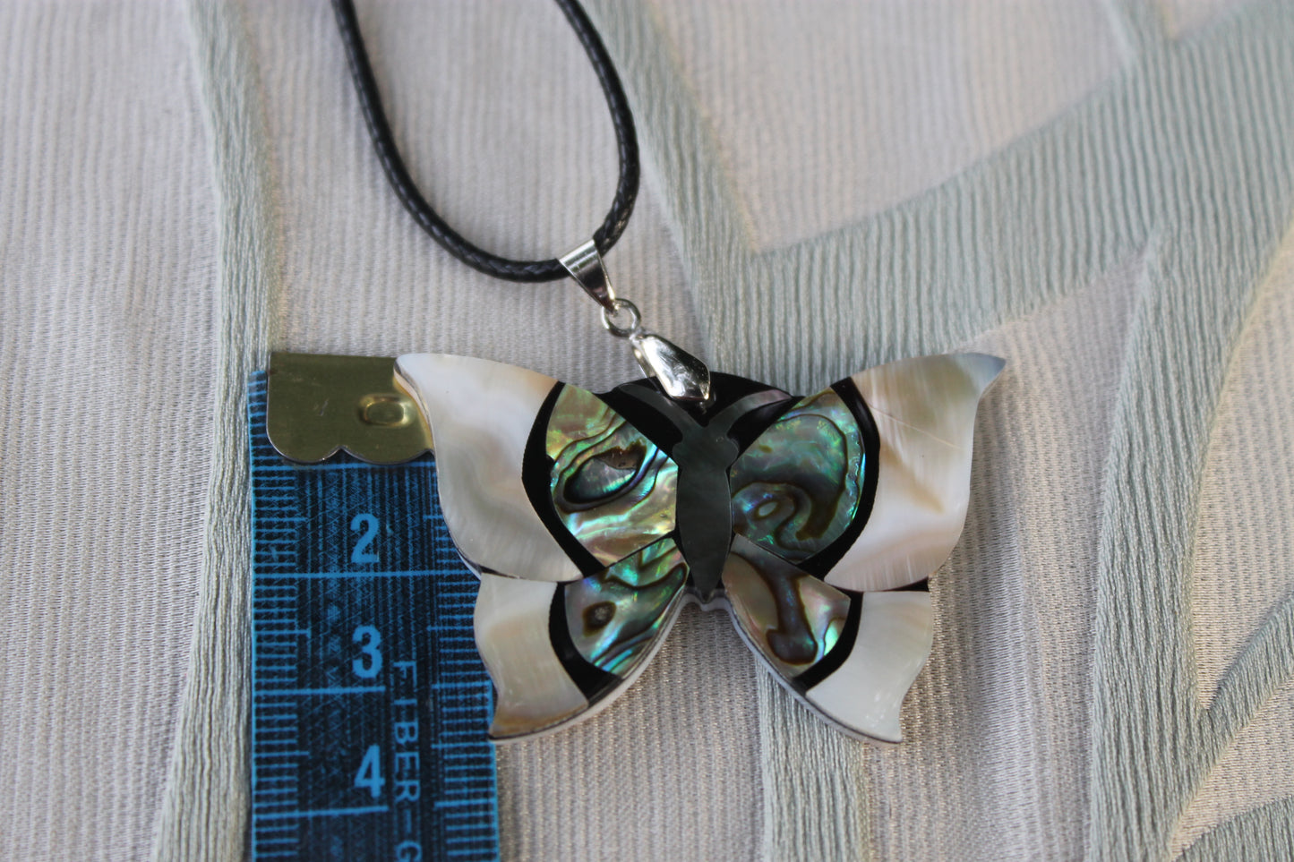 Ali del Sogno - Necklace with Butterfly in Mother-of-Pearl and Abalone