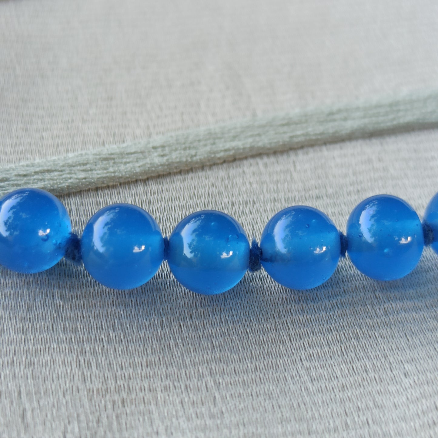 Lacrime di Sirena - Vintage necklace with blue pearls and golden clasp