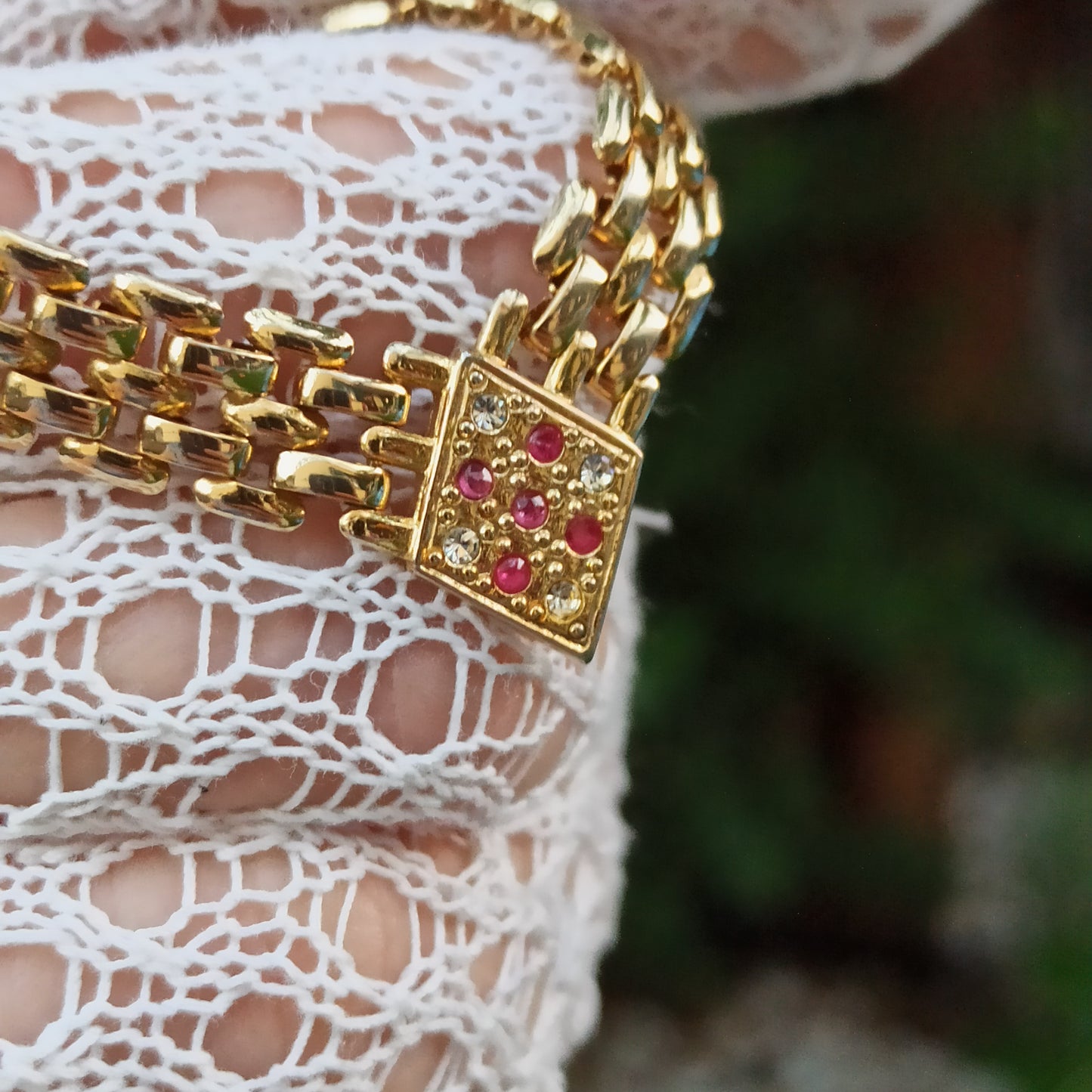 Lacrime di Aurora - Golden Avon Necklace with Colored Crystals