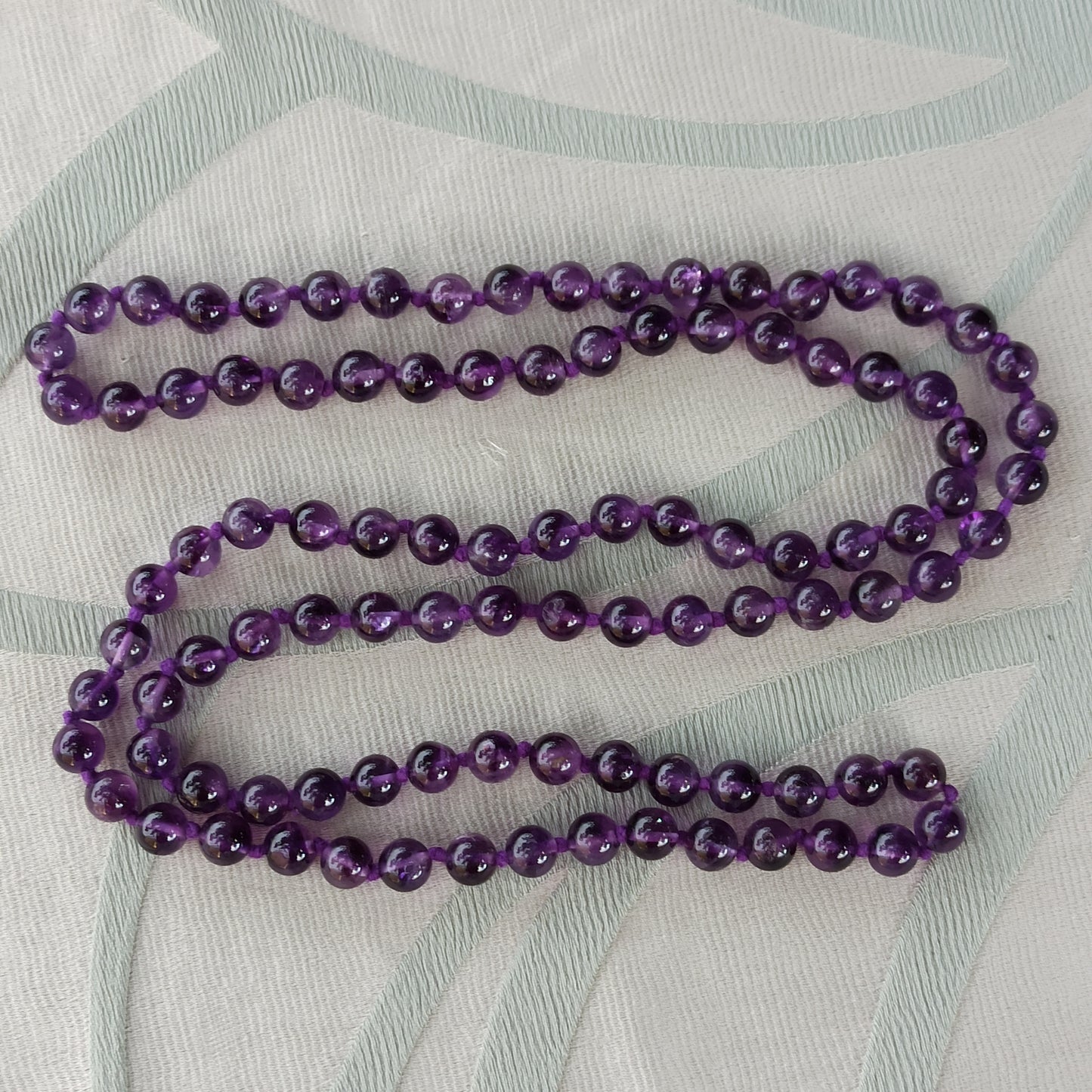 Lacrime di Aurora - Long necklace in hand-knotted amethyst