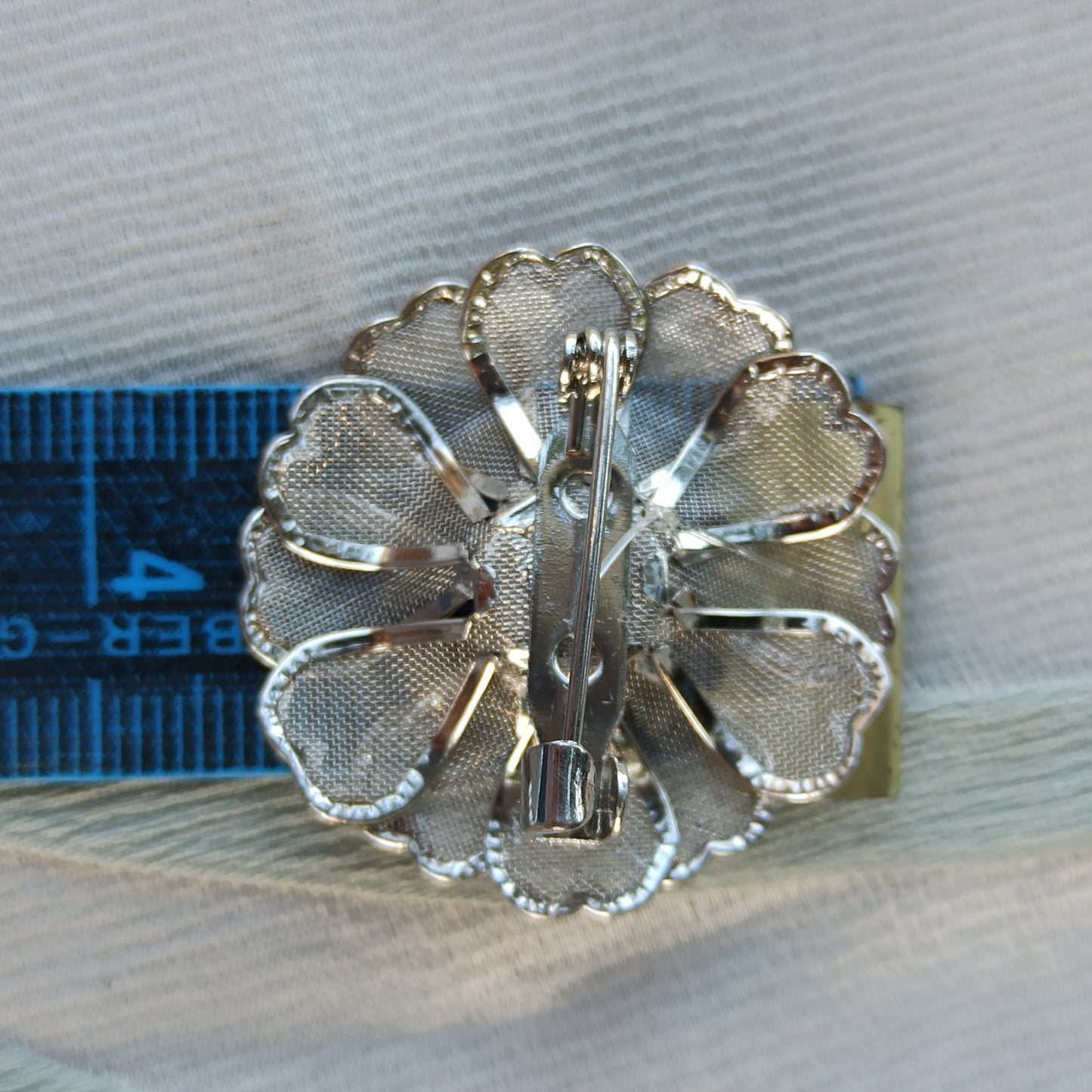 Fiore del Velo - Vintage Brooch in Gilded Metal from the 1950s