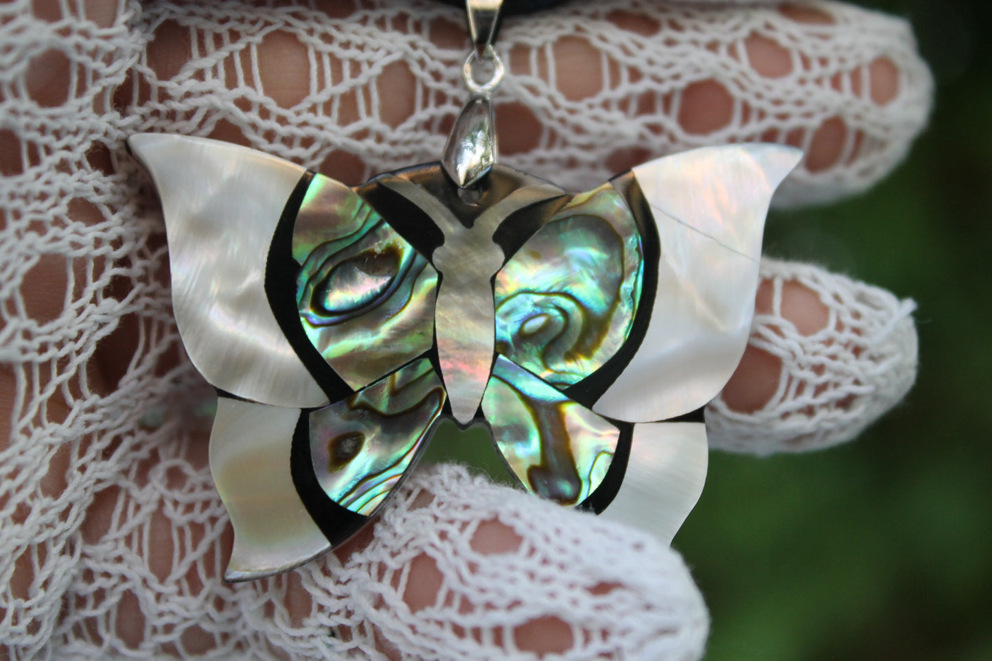 Ali del Sogno - Necklace with Butterfly in Mother-of-Pearl and Abalone