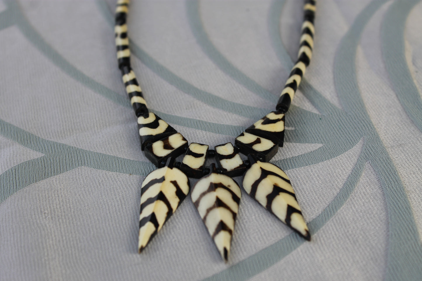 Custode d’Ossa - Vintage Bone Necklace from the 1950s