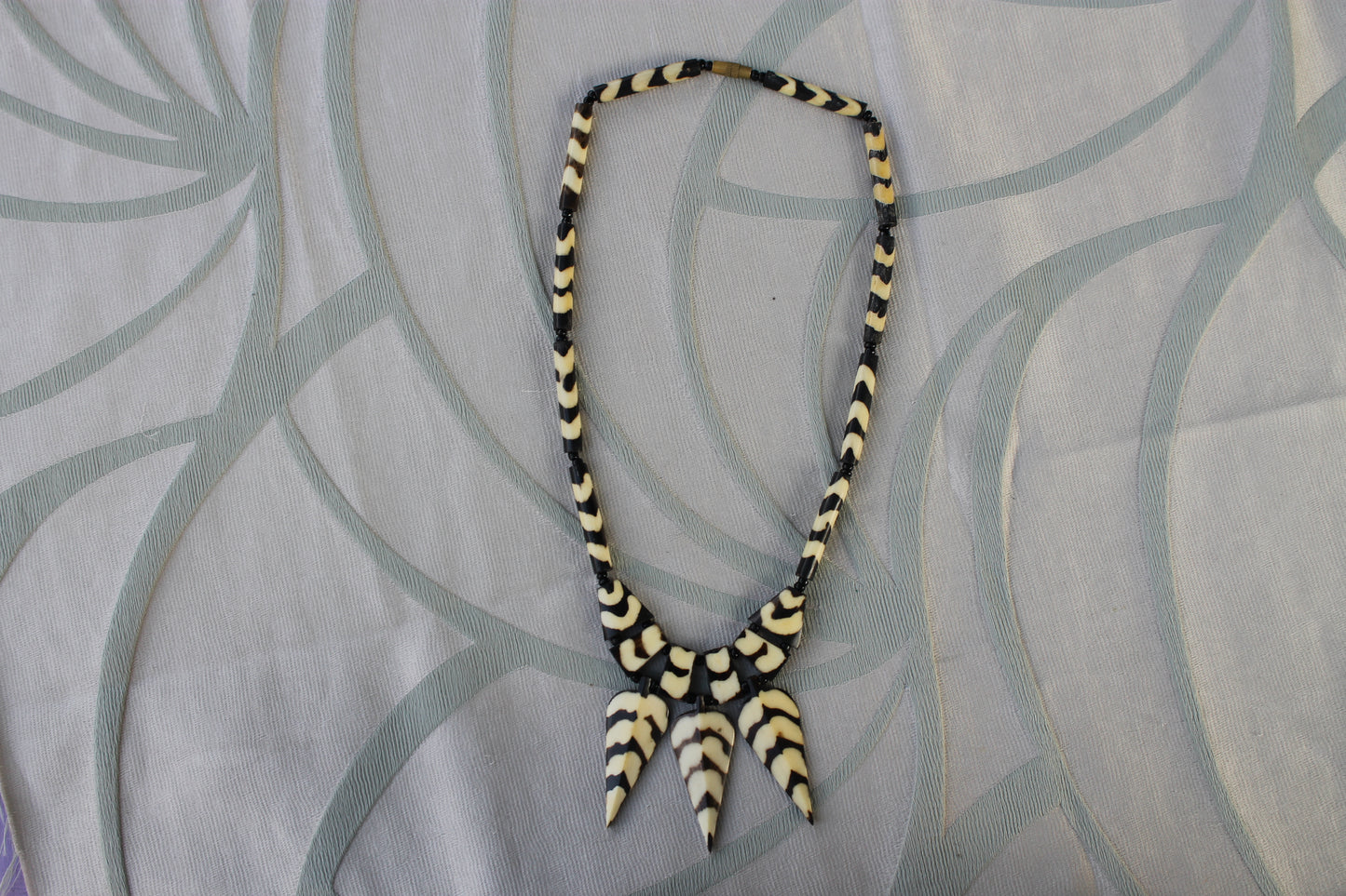 Custode d’Ossa - Vintage Bone Necklace from the 1950s