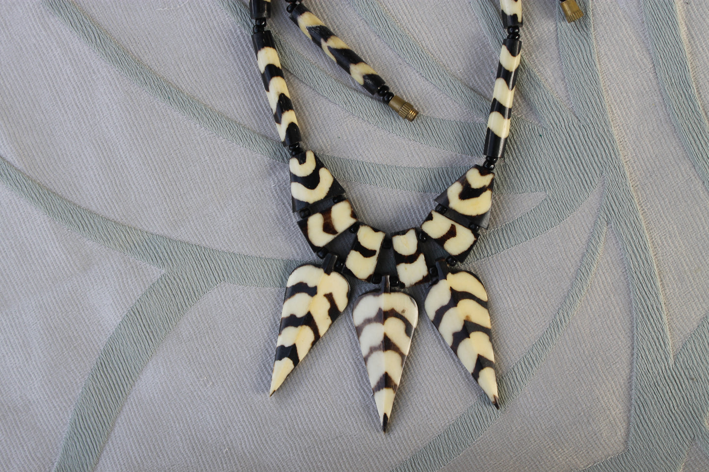 Custode d’Ossa - Vintage Bone Necklace from the 1950s