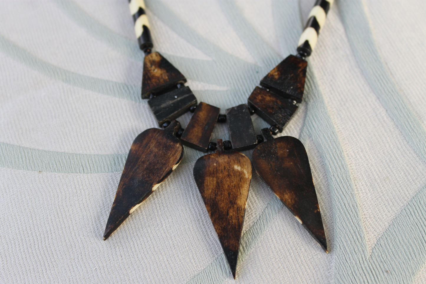 Custode d’Ossa - Vintage Bone Necklace from the 1950s