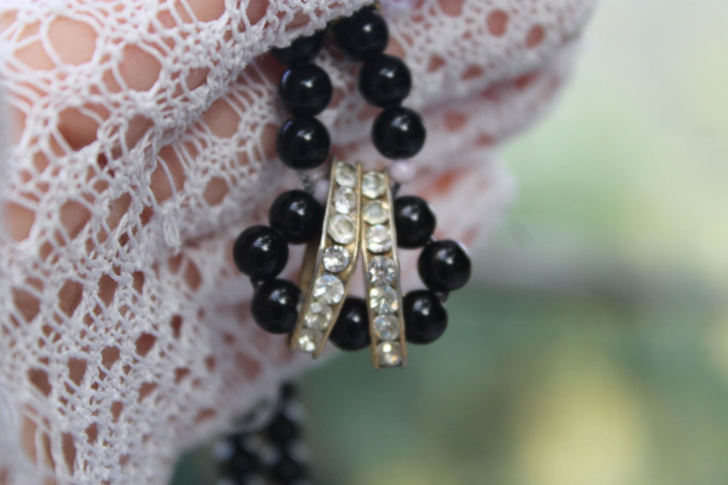 Geometria dell’Ombra - Vintage necklace with onyx and rhinestones
