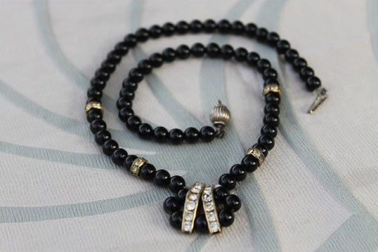 Geometria dell’Ombra - Vintage necklace with onyx and rhinestones