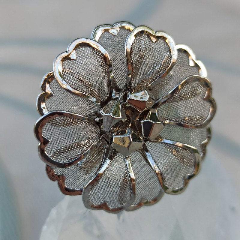 Fiore del Velo - Vintage Brooch in Gilded Metal from the 1950s